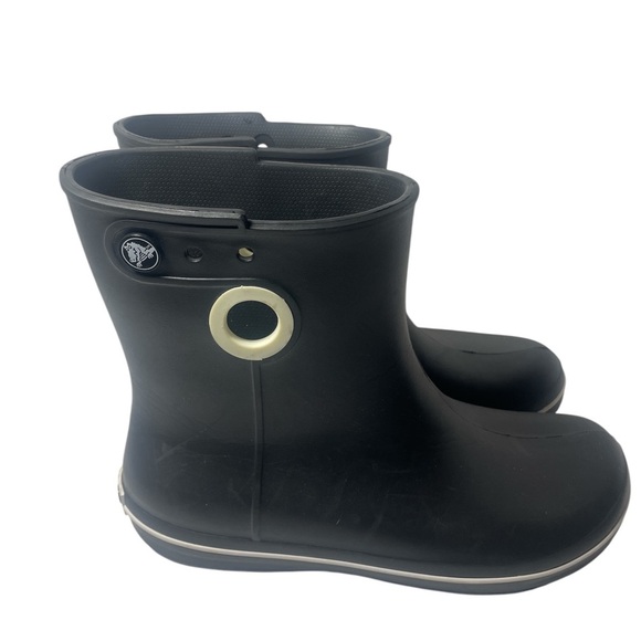 CROCS Black Winter Rain Boots Ankle Height Waterproof - Picture 2 of 9